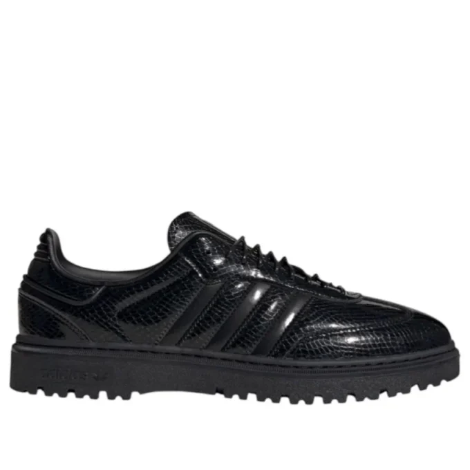 Adidas Samba Wtr ”Black Snake”