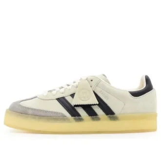 Adidas X Ronnie Fieg X Clarks 8Th Street Samba ”Kithmas – White Black”