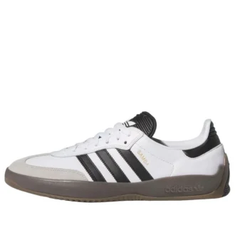 Adidaspuig Samba ”White Black Gum” Adidaspuig Samba ”White Black Gum”